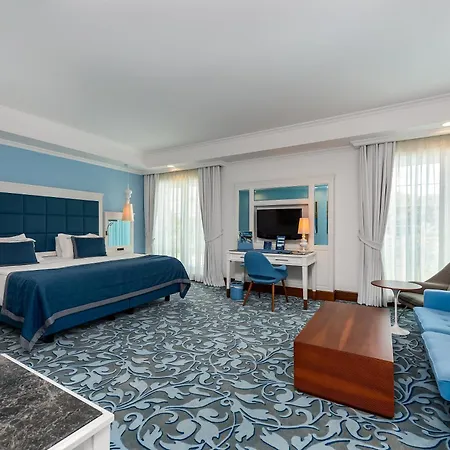 Azure By Cornelia Belek