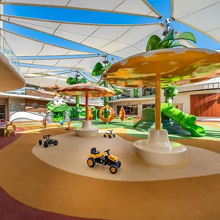 Villa Azure By Cornelia Belek