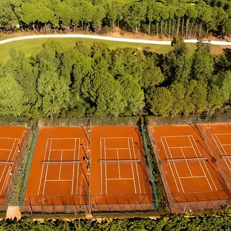 Villa Azure By Cornelia Belek