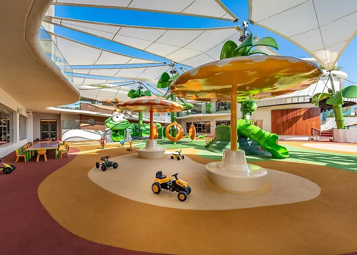 Villa Azure By Cornelia Belek